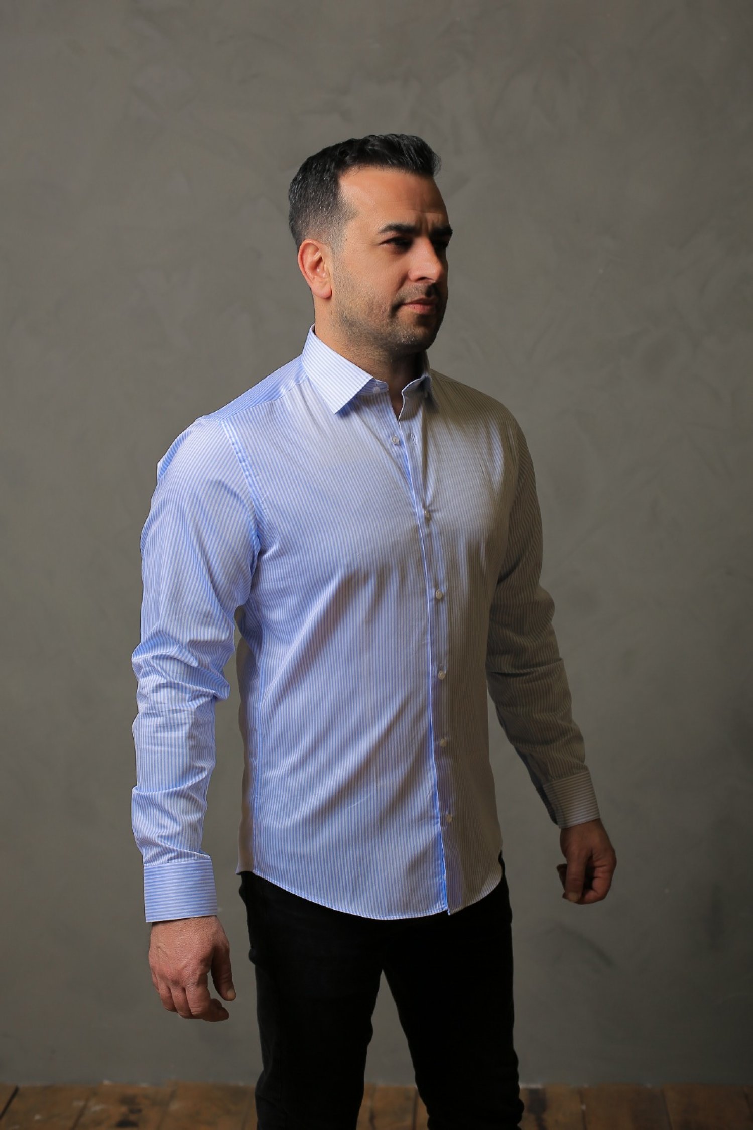 % 100 PAMUK SATEN AÇIK MAVİ ÇİZGİLİ SLİM FIT GÖMLEK - S K2CU