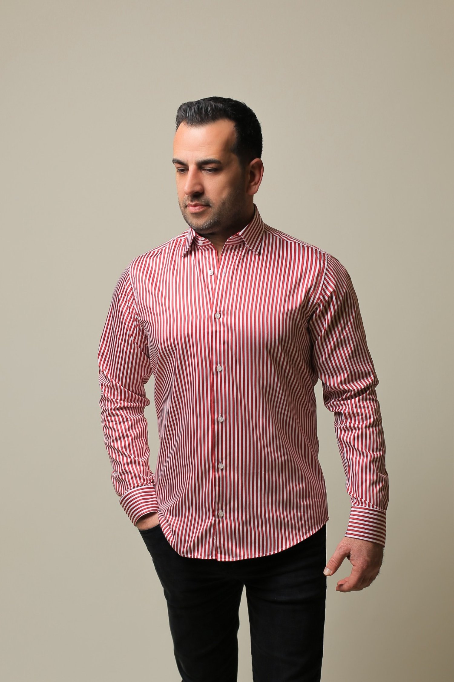 %100 PAMUK SATEN KIRMIZI ÇİZGİLİ SLIM FIT GÖMLEK - L 3NAV
